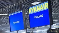 Ryanair отменила 400 рейсов, но отрицает забастовку в Нидерландах
